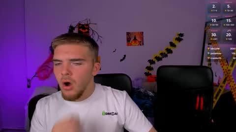 ash_raven_ online show from 21, 10, 2025