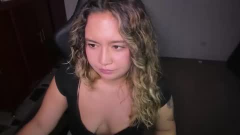 ash_smith1 online show from 26, 11, 2025