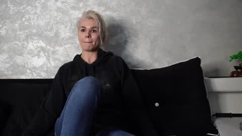 Asha online show from 2, 3, 2025