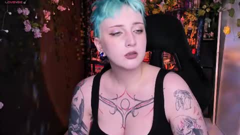 Snapshot of asheluck chatting on 19, 7, 2026 AshleyAshe online show from 19, 7, 2026