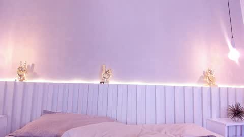 I am Ashley online show from 10, 10, 2025