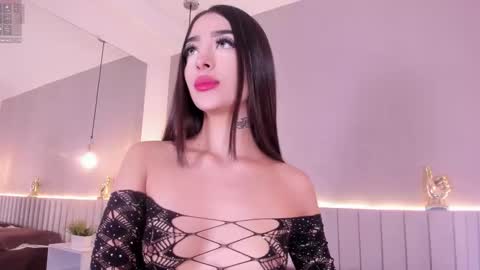 I am Ashley online show from 20, 11, 2025