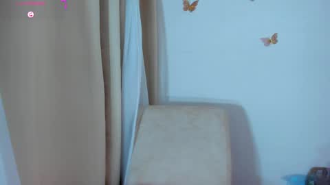Snapshot of ashelydainii chatting on 8, 6, 2026 Dainii INSTAGRAM MANELLYANGEL online show from 8, 6, 2026