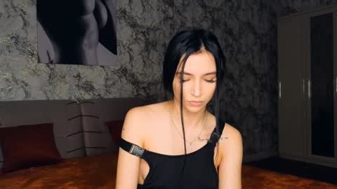 veronika online show from 4, 1, 2025