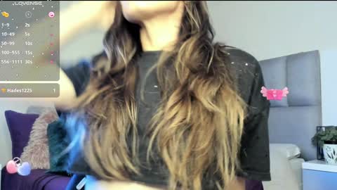 Carolina  online show from 2, 2, 2025