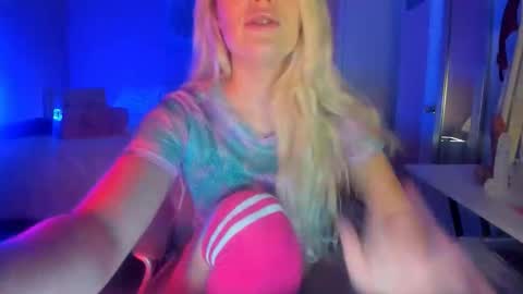 Snapshot of ashley_57 chatting on 3, 12, 2025 Ashley online show from 3, 12, 2025