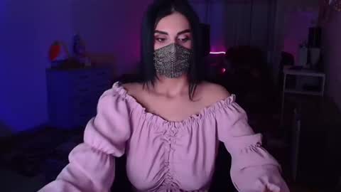   Yasmina   online show from 14, 12, 2024