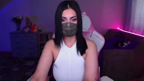   Yasmina   online show from 17, 2, 2025