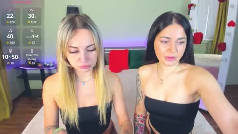 Snapshot of ashley_crashly chatting on 25, 11, 2025 Alina online show from 25, 11, 2025