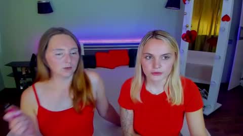 Snapshot of ashley_crashly chatting on 24, 7, 2026 Alina online show from 24, 7, 2026