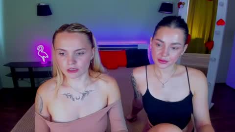 Snapshot of ashley_crashly chatting on 31, 7, 2026 Alina online show from 31, 7, 2026