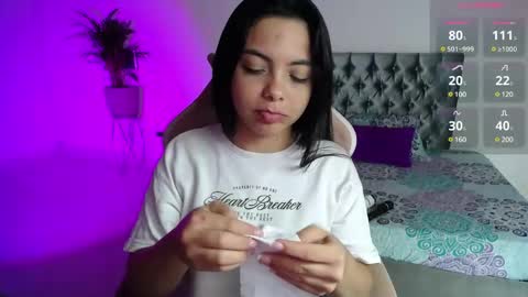 Snapshot of ashley_morgan_18 chatting on 10, 1, 2025 ashley online show from 10, 1, 2025