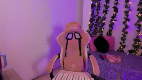 Snapshot of ashley_morgan_18 chatting on 3, 12, 2025 ashley online show from 3, 12, 2025