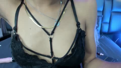 AshleyHill online show from 5, 2, 2025