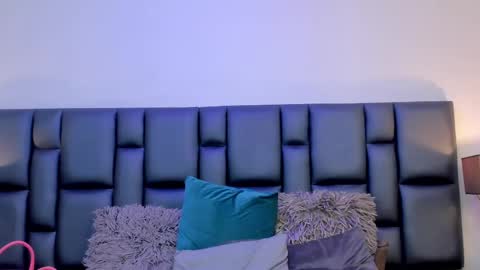 AshleyHill online show from 10, 3, 2025