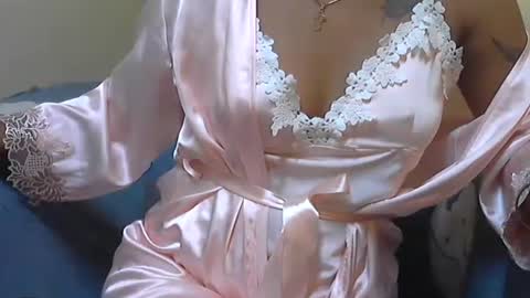 ashleyqueen X online show from 7, 1, 2026