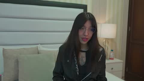 Snapshot of ashleyroberh chatting on 20, 6, 2026 AshleyRoberh online show from 20, 6, 2026