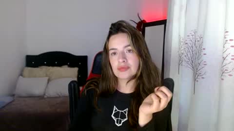Snapshot of ashleyt1998 chatting on 30, 5, 2026 ASHLEY online show from 30, 5, 2026