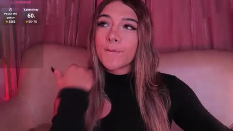 Ashley Lauren online show from 16, 1, 2026