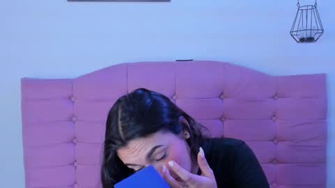 kylie online show from 15, 10, 2025