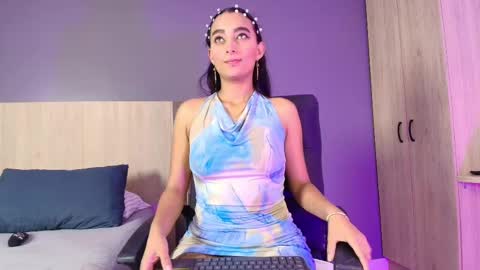 Snapshot of ashly_hills chatting on 2, 3, 2025 Ashly online show from 2, 3, 2025
