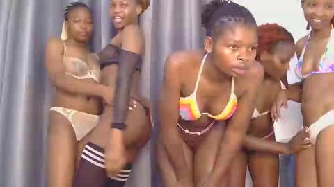 Snapshot of ashrine_ chatting on 31, 5, 2026 ashrine online show from 31, 5, 2026