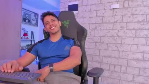 Snapshot of ashton_coleman_ chatting on 24, 6, 2026 my name real is camilo online show from 24, 6, 2026