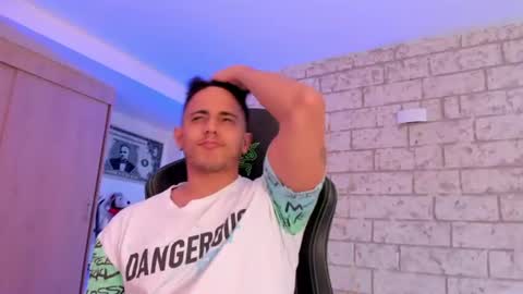 Snapshot of ashton_coleman_ chatting on 15, 7, 2026 my name real is camilo online show from 15, 7, 2026