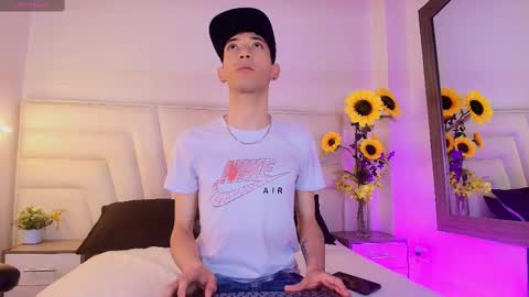 Snapshot of ashton_myers chatting on 28, 9, 2025 Ashton Myers online show from 28, 9, 2025