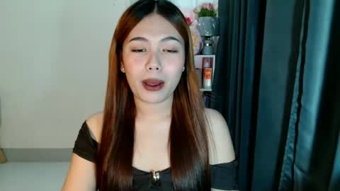 asian_enzyxx online show from 15, 4, 2026