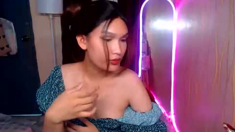 Snapshot of asian_glamm chatting on 3, 7, 2026 ANITA online show from 3, 7, 2026