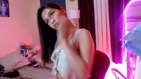 Snapshot of asian_glamm chatting on 3, 7, 2026 ANITA online show from 3, 7, 2026
