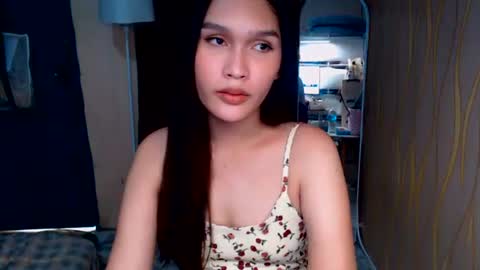 Snapshot of asian_glamm chatting on 13, 7, 2026 ANITA online show from 13, 7, 2026