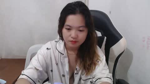 bb girl online show from 25, 3, 2026