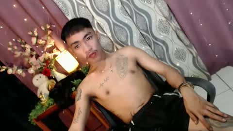 Snapshot of asian_kimxxx chatting on 19, 2, 2025 don online show from 19, 2, 2025