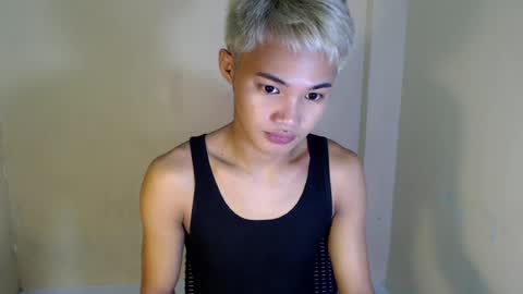 Snapshot of asian_lover05 chatting on 17, 7, 2026 asian_lover05 online show from 17, 7, 2026