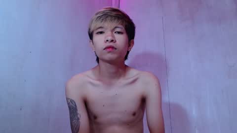 Snapshot of asian_macky chatting on 22, 4, 2026 asian_macky online show from 22, 4, 2026