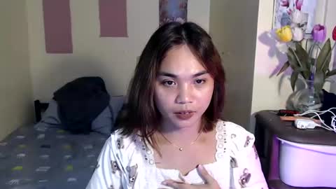 Snapshot of asian_reyshell chatting on 15, 6, 2026 Reyshell online show from 15, 6, 2026