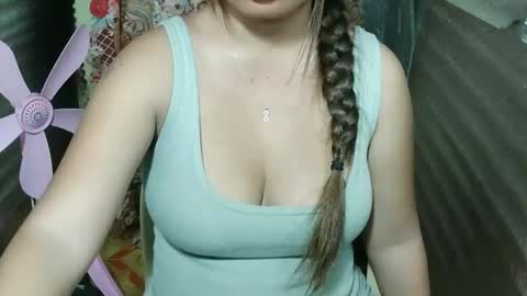 Snapshot of asian_ruby143 chatting on 11, 10, 2025 YOURE ASIAN PRETTY GIRL online show from 11, 10, 2025