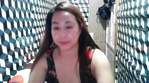 Trixie online show from 4, 4, 2026