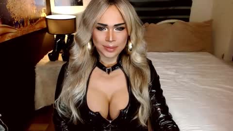 Snapshot of asianassetxxx chatting on 3, 2, 2026 nicole online show from 3, 2, 2026