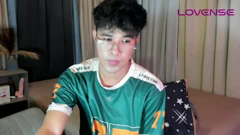 Snapshot of asiancum_peter chatting on 5, 6, 2026 asiancum_peter online show from 5, 6, 2026