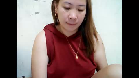 Snapshot of asiancutie143 chatting on 5, 5, 2026 asiancutie143 online show from 5, 5, 2026