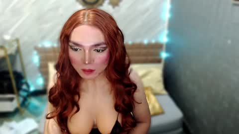 Snapshot of asiandollxxx4u chatting on 11, 3, 2025 BELLA NOTCH online show from 11, 3, 2025