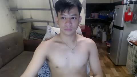 Snapshot of asiandreamboyx chatting on 1, 2, 2025 asiandreamboyx online show from 1, 2, 2025