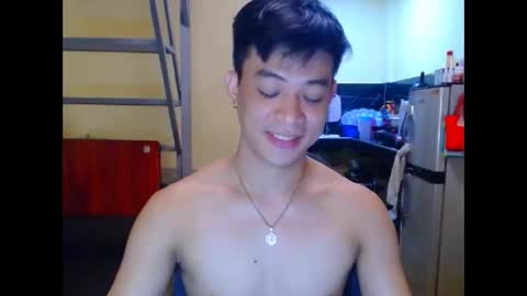 Snapshot of asiandreamboyx chatting on 1, 10, 2025 asiandreamboyx online show from 1, 10, 2025