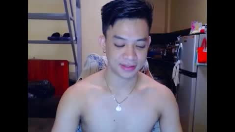 Snapshot of asiandreamboyx chatting on 4, 10, 2025 asiandreamboyx online show from 4, 10, 2025