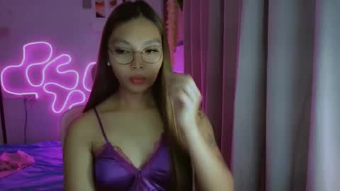 Snapshot of asianhottiesttamira chatting on 5, 5, 2026 HI IM TAMIRA LOOKING FOR SERIOUS RELATIONSHIP online show from 5, 5, 2026