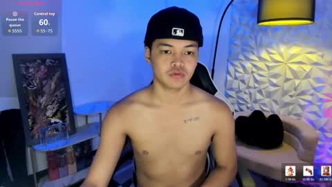 Snapshot of asianhugescott chatting on 19, 2, 2026 VICTORIA SCOTT online show from 19, 2, 2026