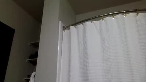 asianicolee online show from 18, 4, 2026